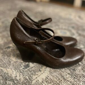 Via Spiga brown leather Mary Jane Wedge 7.5